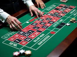 Kontrol taruhan dan pengaturan permainan slot Layar manajemen taruhan slot dengan kontrol ukuran bet di detikslot